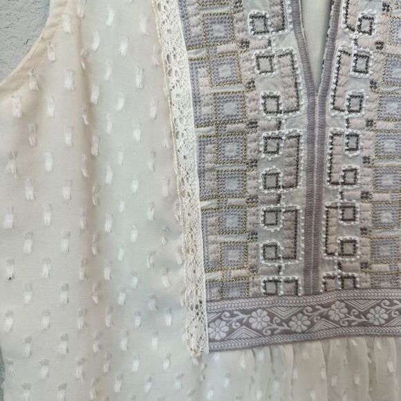 Anthropologie One September Cream Swiss Dot Embroidered Beaded Tank Blouse XS - Picture 2 of 6